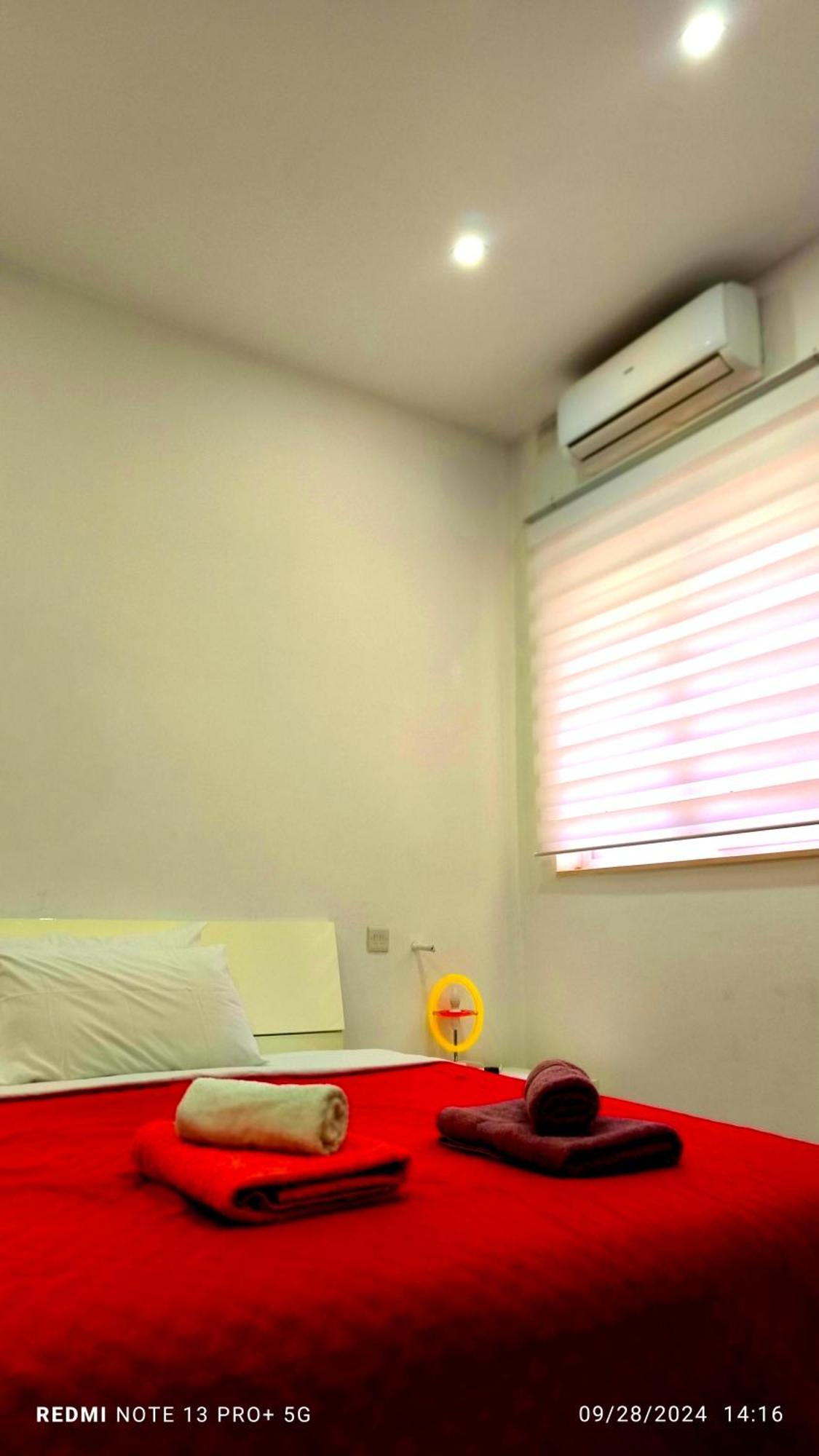 One Bedroom Tea Apartment Il-Gzira 外观 照片